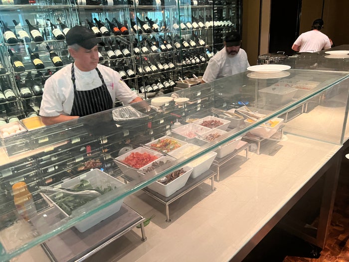 JW Marriott Turnberry Omelet Station JW Marriott Turnberry Omelet Station