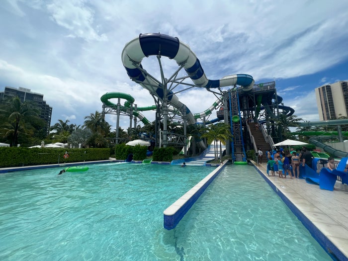 JW Marriott Turnberry Tidal Cove All Slides JW Marriott Turnberry Tidal Cove All Slides