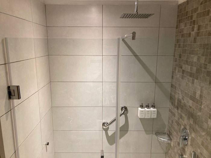 Radisson Serviced Apartments Antananarivo shower with bar Radisson Serviced Apartments Antananarivo shower with bar