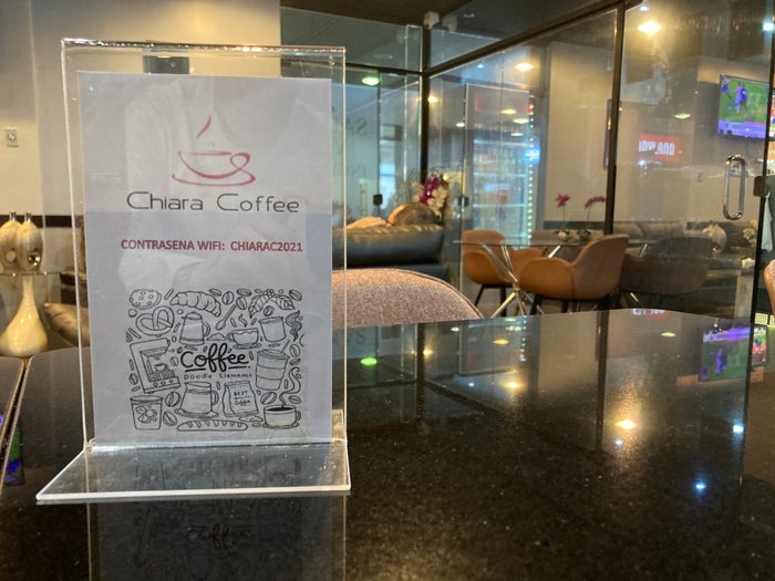 VIP Lounge Santa Cruz de la Sierra coffee shop sign and wifi VIP Lounge Santa Cruz de la Sierra coffee shop sign and wifi