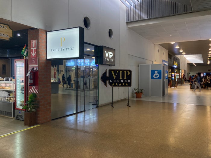 VIP Lounge Santa Cruz de la Sierra front entrance VIP Lounge Santa Cruz de la Sierra front entrance