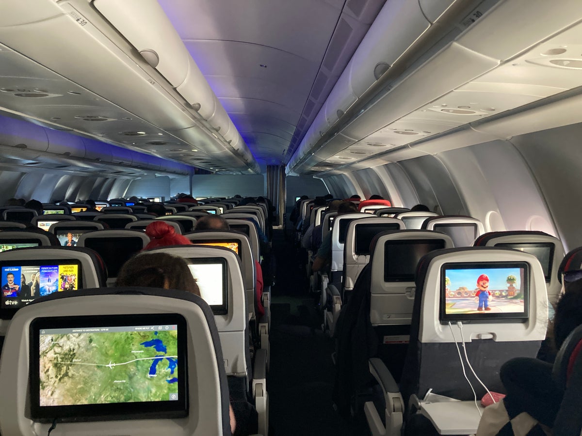 Air Canada A330 300 economy YUL LAX cabin