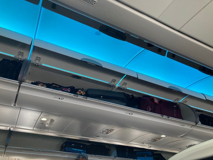 Air Canada A330 300 economy YUL LAX overhead bins Air Canada A330 300 economy YUL LAX overhead bins