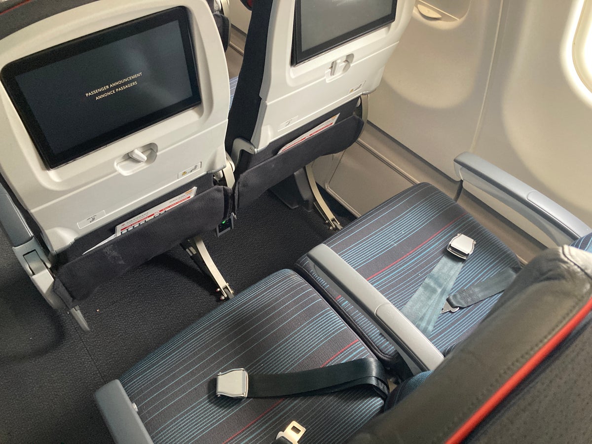 Air Canada A330 300 economy YUL LAX seats Air Canada A330 300 economy YUL LAX seats