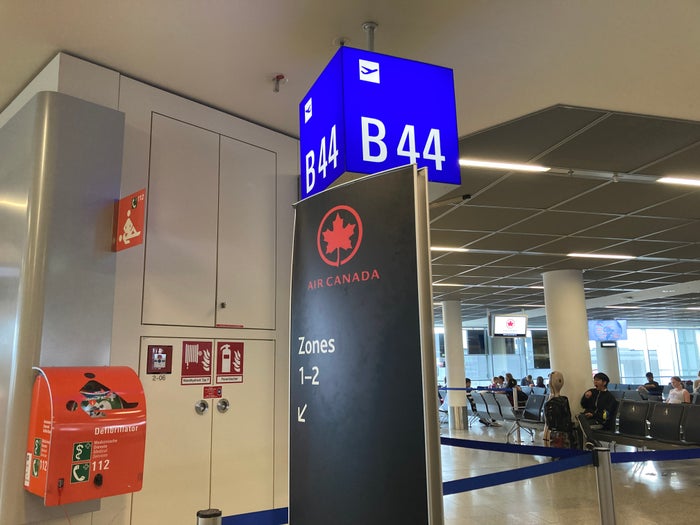 Air Canada B787-9 FRA to YUL economy boarding gate at FRA