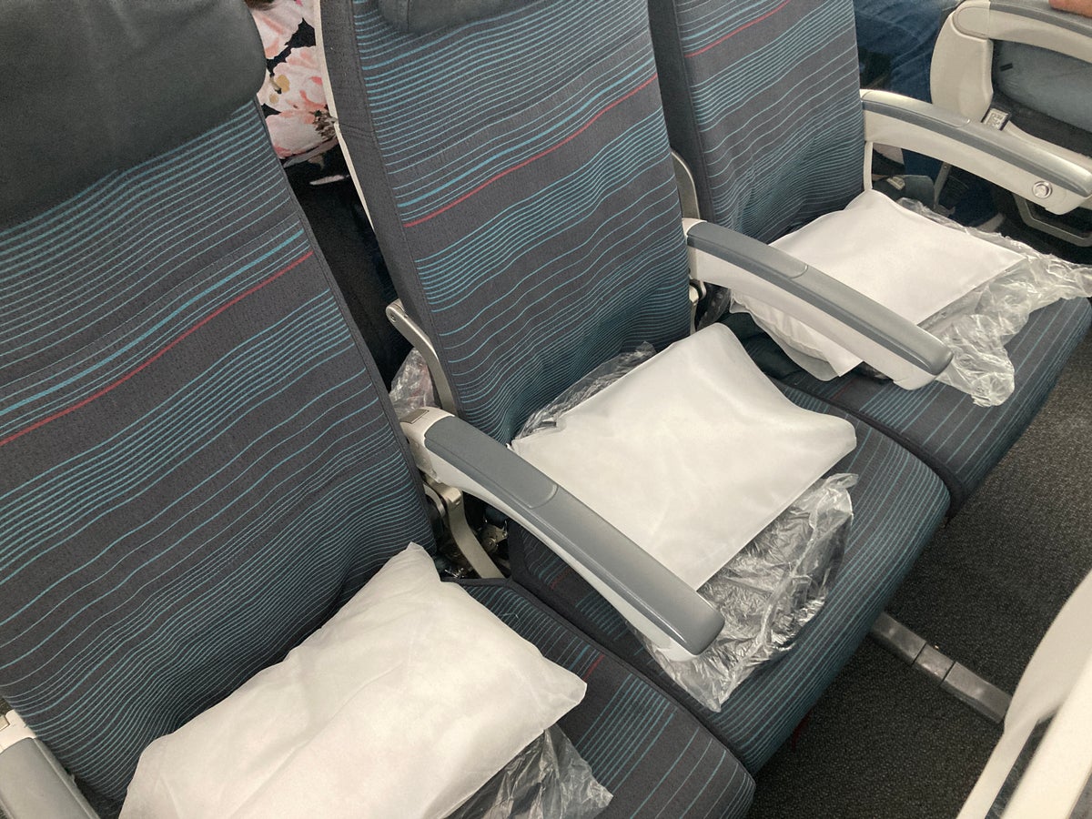 Air Canada B787-9 FRA to YUL economy seats