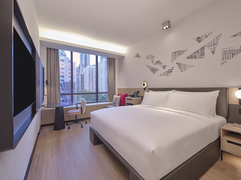 Aloft Singapore Novena room