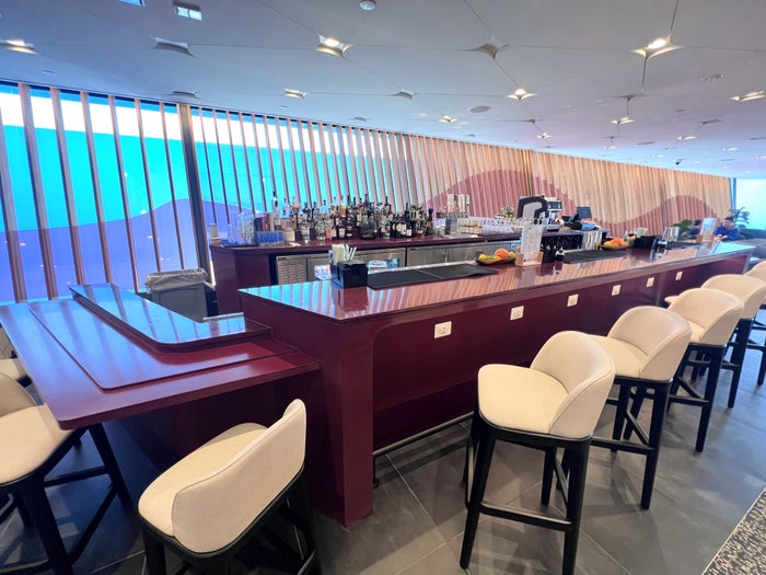 Bar at Capital One Lounge Washington Dulles Bar at Capital One Lounge Washington Dulles