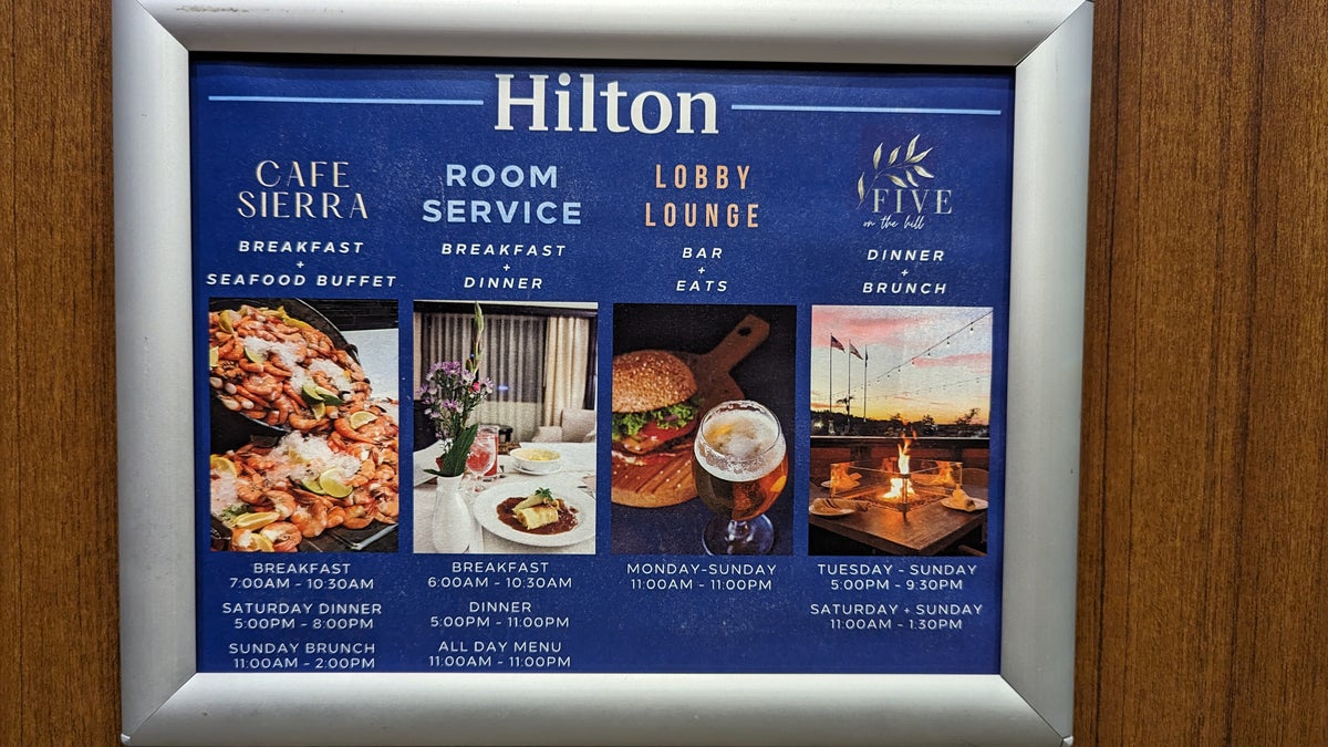Hilton Los Angeles Universal City food and beverage dining options