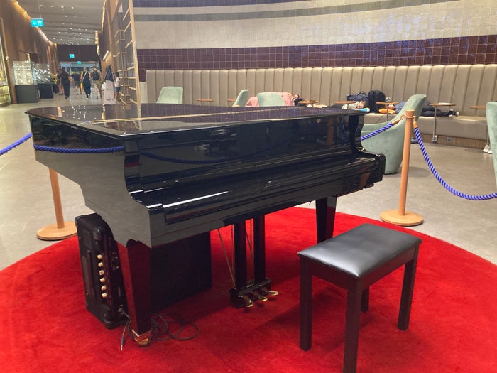 IGA Lounge IST piano IGA Lounge IST piano