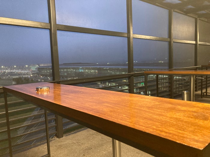IGA Lounge IST smoking terrace IGA Lounge IST smoking terrace