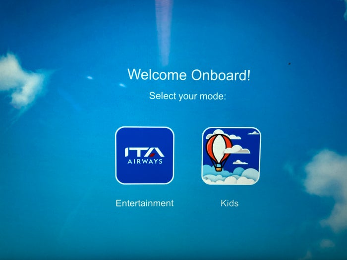 ITA premium economy entertainment options GRU FCO ITA premium economy entertainment options GRU FCO