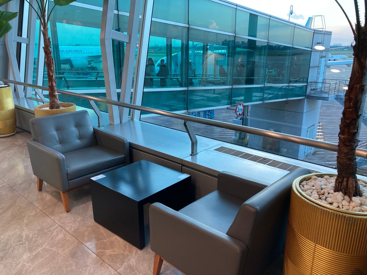Jasmine Halal Lounge SGN seats by gate