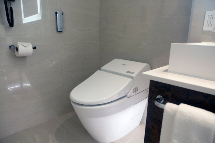 Le Mount Stephen bidet toilet Le Mount Stephen bidet toilet
