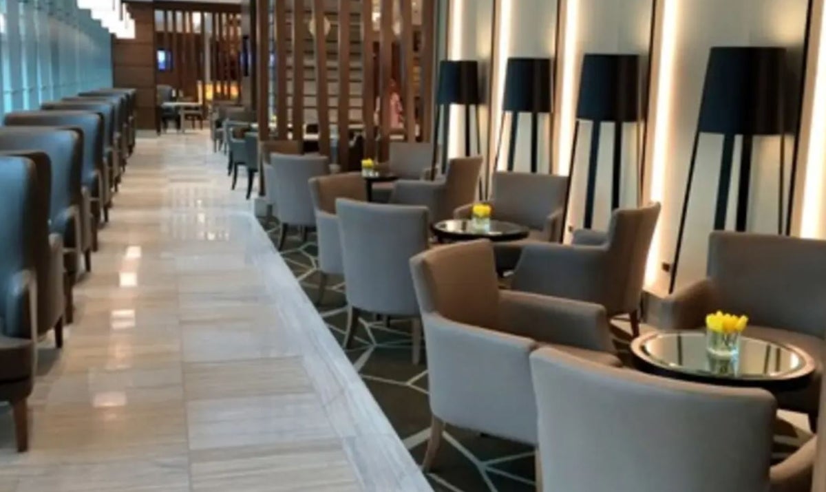 Lufthansa Business Lounge Dubai Airport