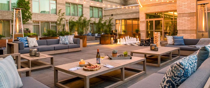 Outdoor venue at Duniway Portland Outdoor venue at Duniway Portland