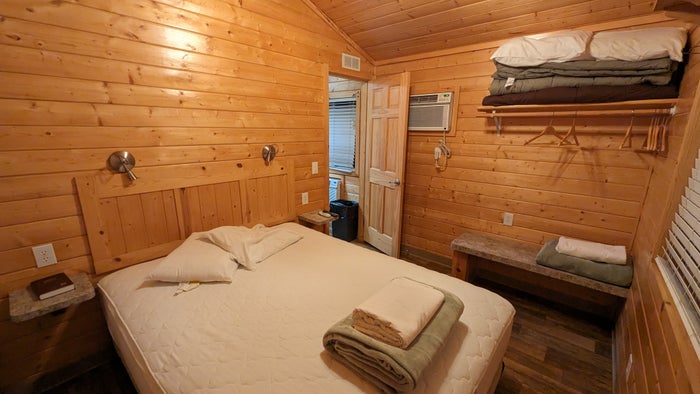 Thousand Trails Yosemite Lakes cabin bedroom area Thousand Trails Yosemite Lakes cabin bedroom area