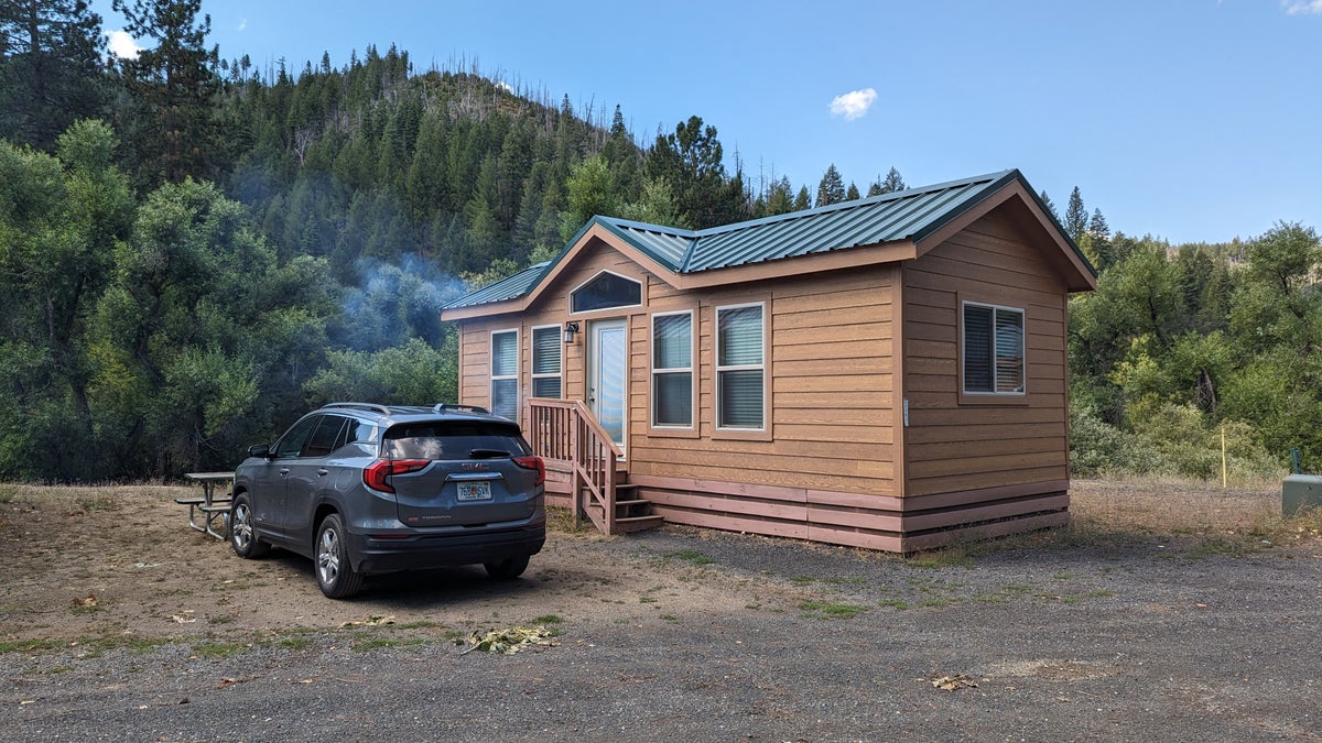 Thousand Trails Yosemite Lakes cabin