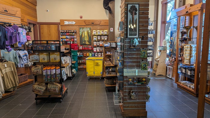 Wuksachi Lodge Sequoia National Park lodge gift shop