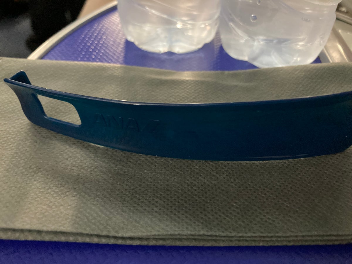 ANA B787 8 business class shoe horn and bag for slippers