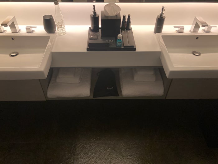 Alila SCBD Jakarta bathroom sink Alila SCBD Jakarta bathroom sink