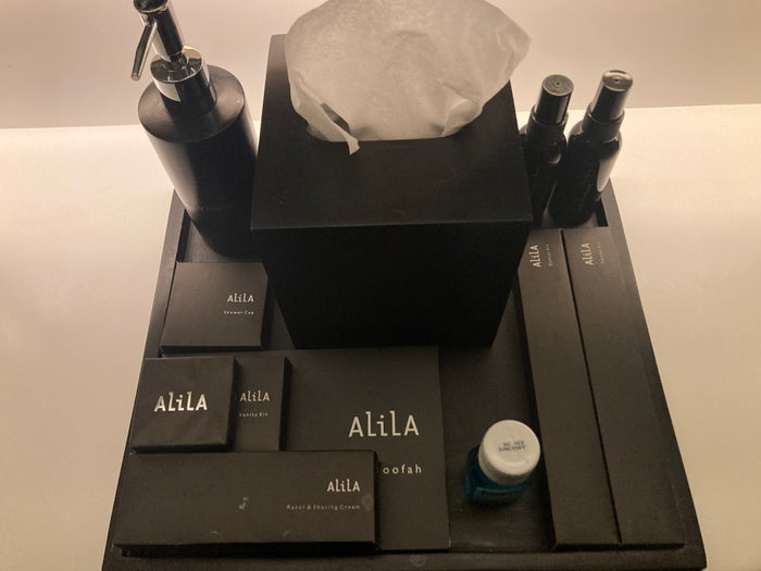 Alila SCBD Jakarta bathroom toiletries Alila SCBD Jakarta bathroom toiletries