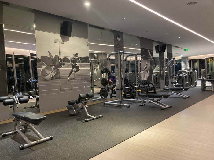 Alila SCBD Jakarta gym weight equipment Alila SCBD Jakarta gym weight equipment