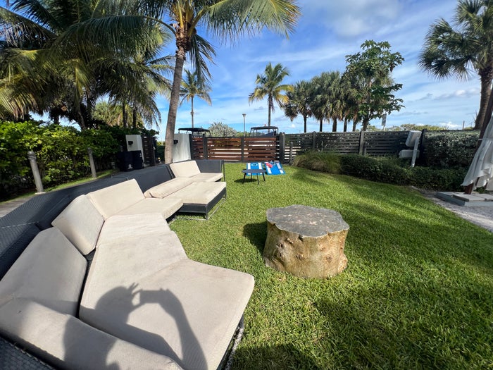 Kimpton Surfcomber Lawn Seating