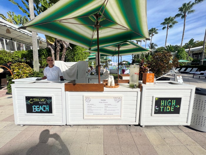 Kimpton Surfcomber Pool Service Desk