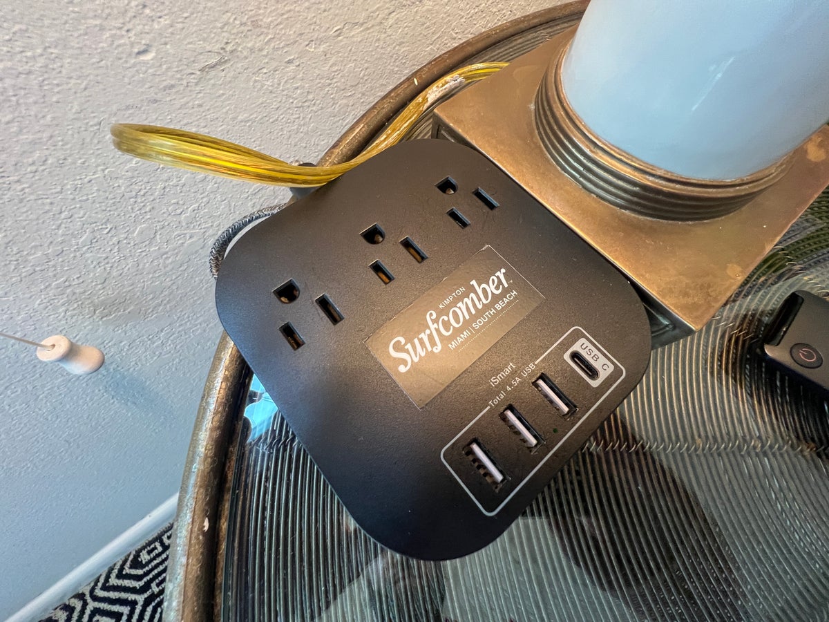 Kimpton Surfcomber Power Outlet