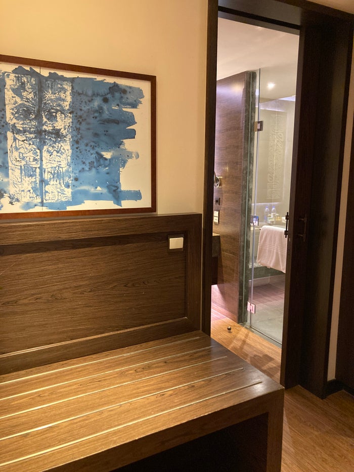 Lapita Dubai Parks and Resorts Autograph Collection junior suite luggage bench