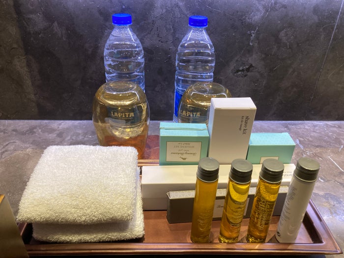 Lapita Dubai Parks and Resorts Autograph Collection junior suite sink amenities