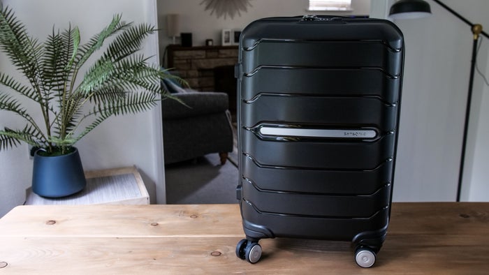 Samsonite Freeform Hardside Luggage Review: Is It Worth It? [Video]