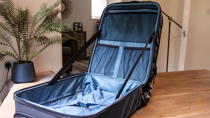 Samsonite Pro Travel Softside Interior Compartments Samsonite Pro Travel Softside Interior Compartments