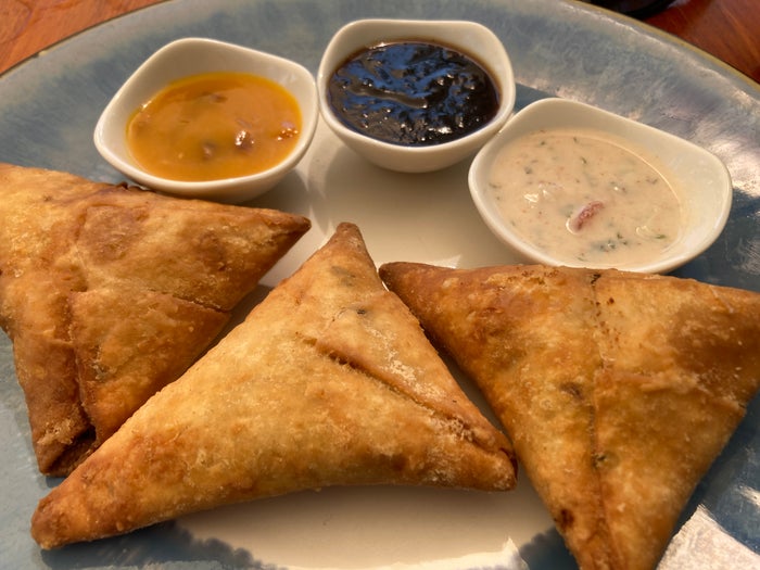 Sheraton Fiji Golf and Beach Resort Island 619 samosas Sheraton Fiji Golf and Beach Resort Island 619 samosas