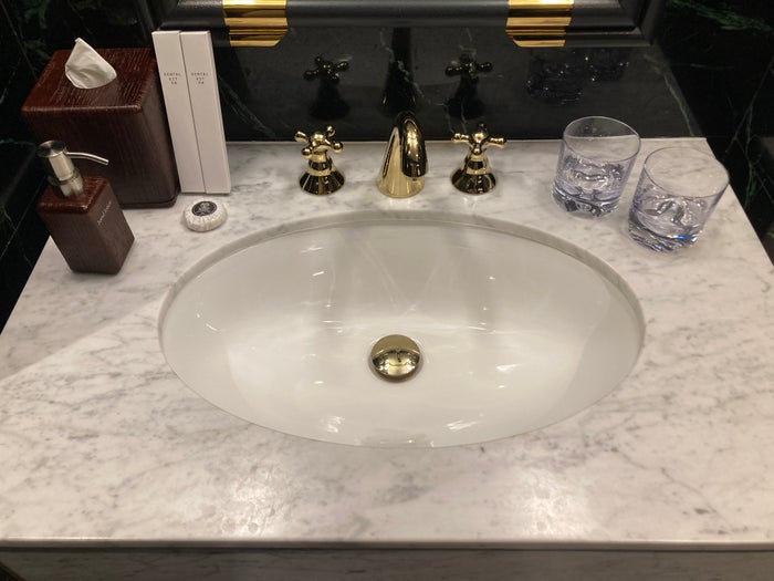 The Serangoon House Singapore Tribute Portfolio bathroom sink The Serangoon House Singapore Tribute Portfolio bathroom sink