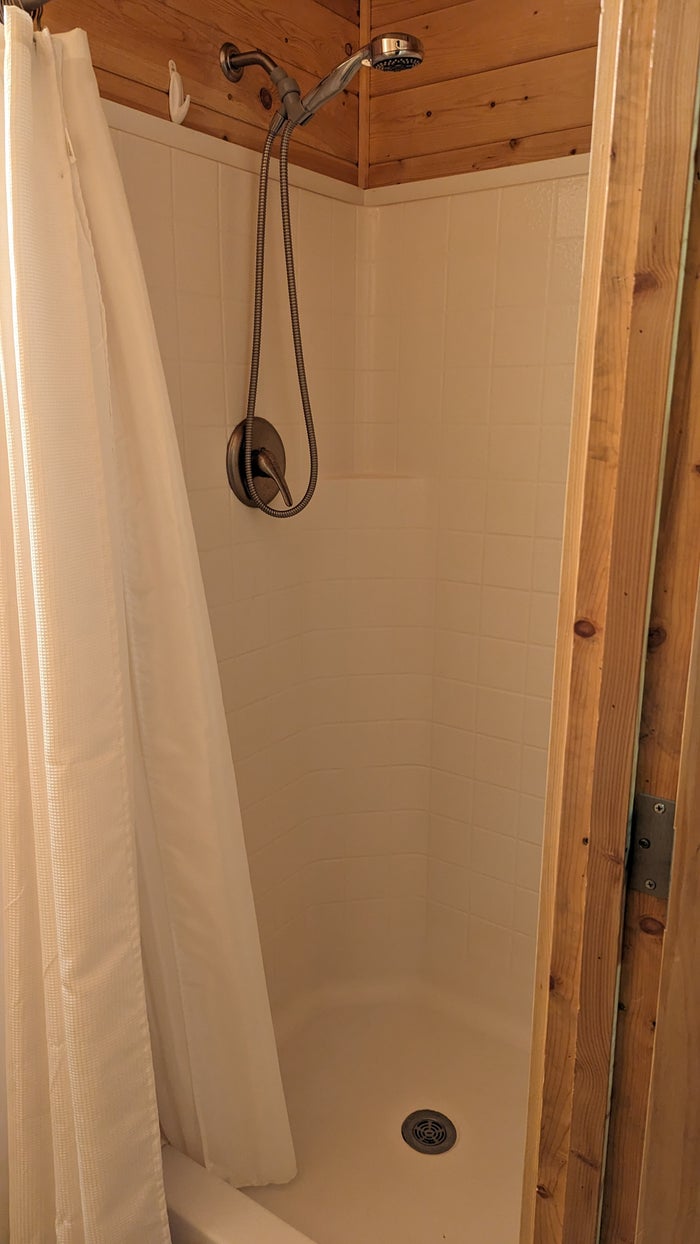 Thousand Trails Colorado River cabin shower