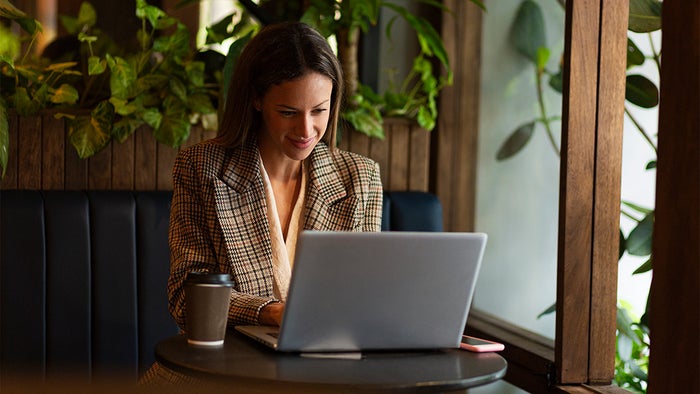 Traveler on Computer