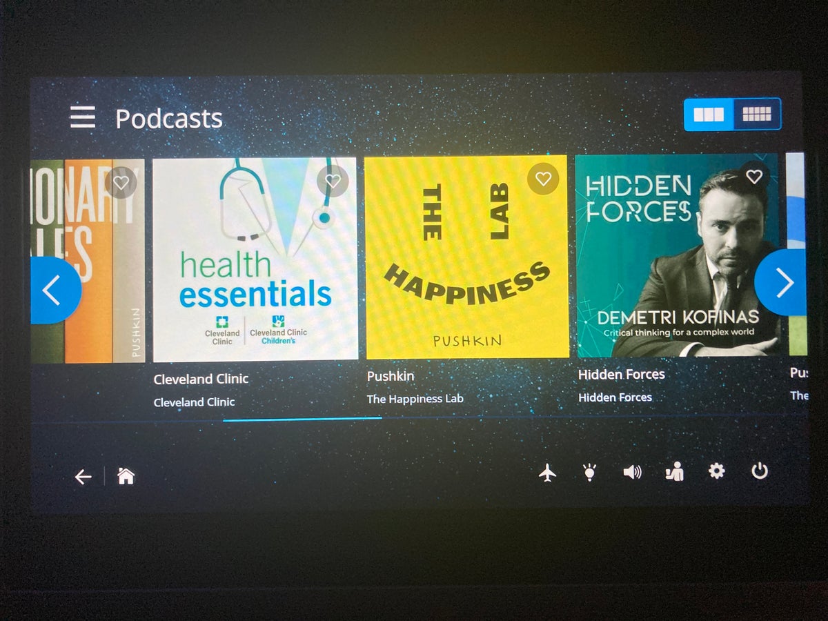 United Polaris business class 787 10 entertainment podcasts HND LAX
