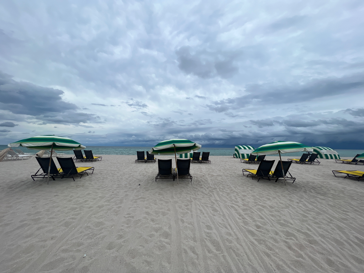 Kimpton Surfcomber Beach Chairs