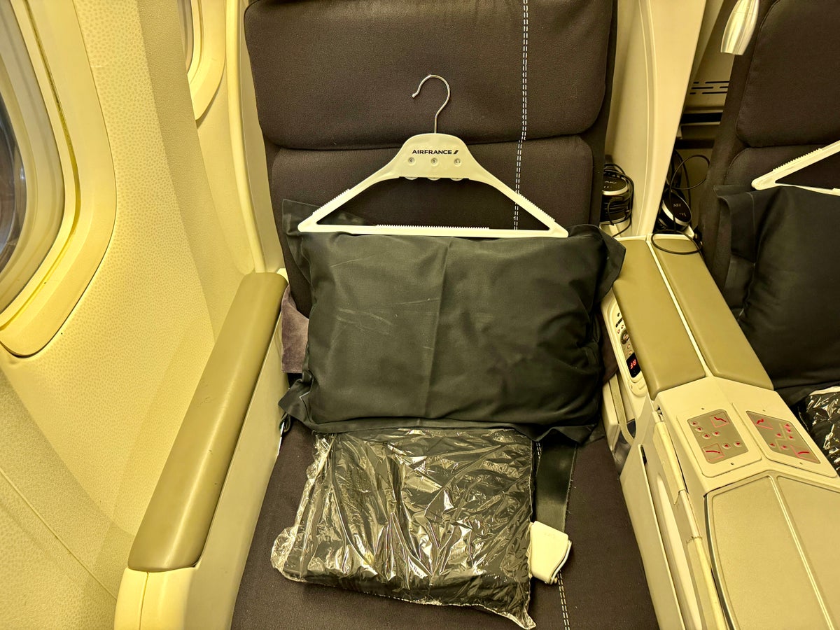 Air France 777 Business Class At Seat Amenities
