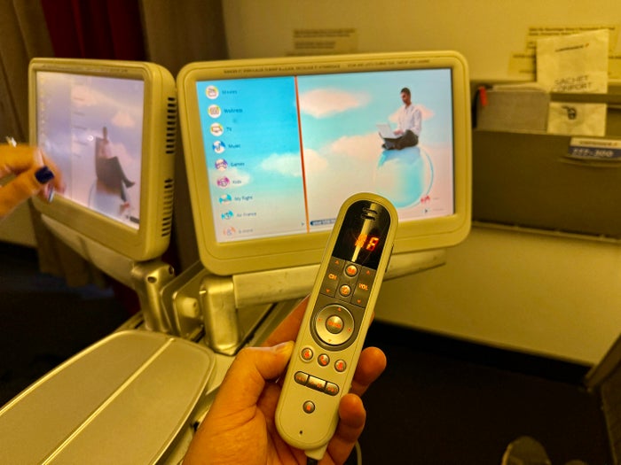 Air France 777 Business Class IFE System Air France 777 Business Class IFE System