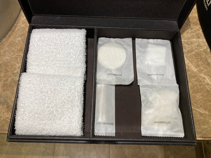 Andaz Capital Gate Abu Dhabi bathroom amenities Andaz Capital Gate Abu Dhabi bathroom amenities