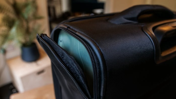 Delsey Sky Max side pocket Delsey Sky Max side pocket