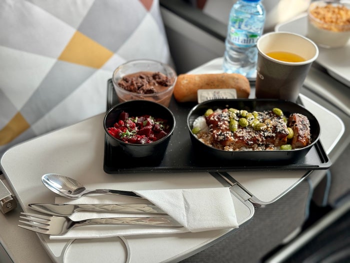 Etihad new 787 Dreamliner economy food