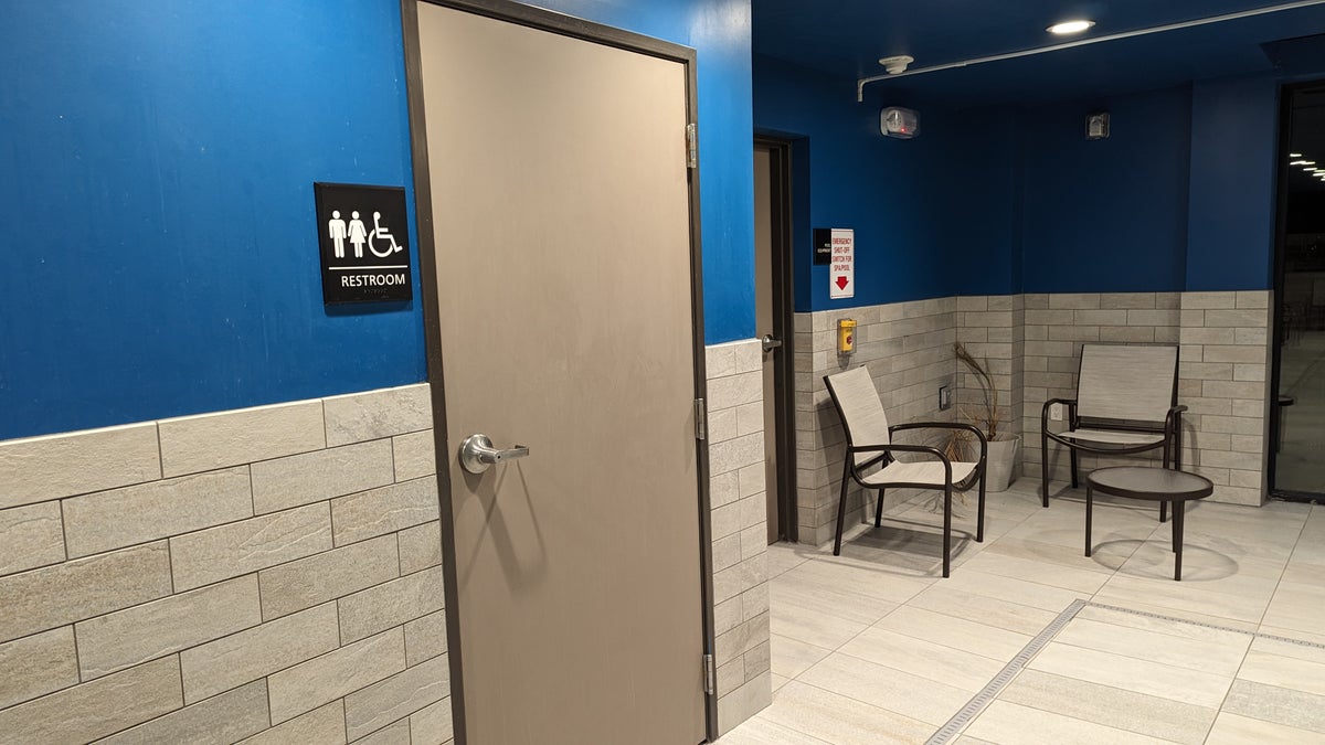 Hampton Inn and Suites Aurora South Denver amenities pool bathroom