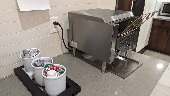 Hampton Inn and Suites Aurora South Denver food and beverage breakfast toaster and spreads Hampton Inn and Suites Aurora South Denver food and beverage breakfast toaster and spreads