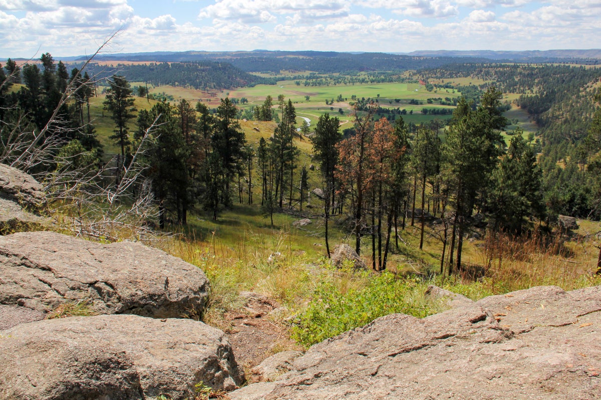 Hiking Devils Tower National Monument