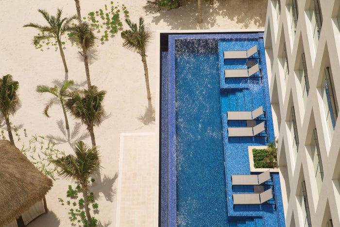 Hyatt Ziva Cancun pool Hyatt Ziva Cancun pool