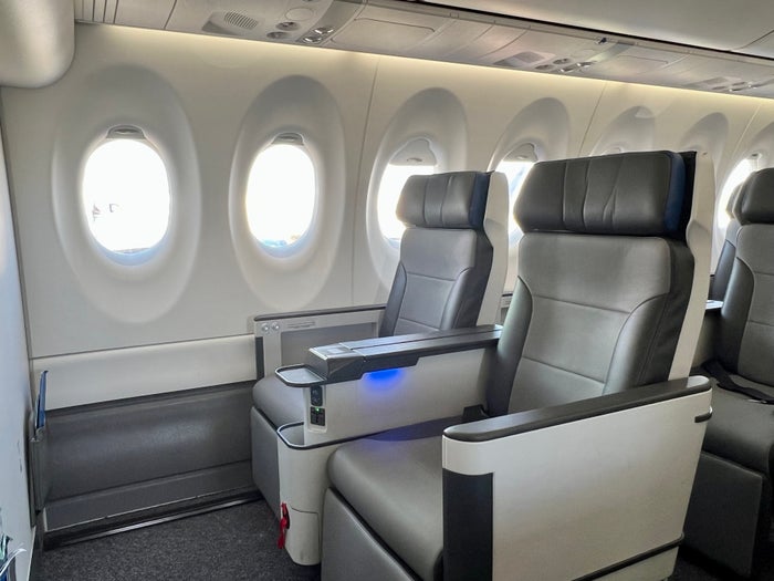 Breeze Ascent seats Breeze Ascent seats